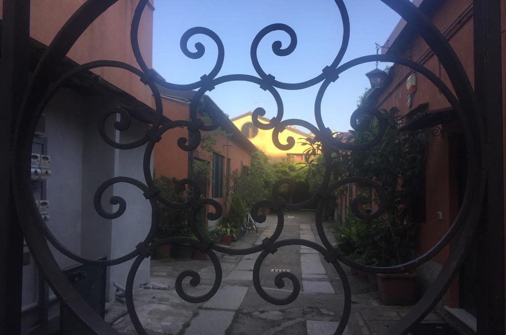 Residenza Fiori Di Grano Bed & Breakfast Milan Exterior photo
